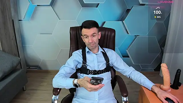 SteveTiger online show from March 2026 08:32:02 AM