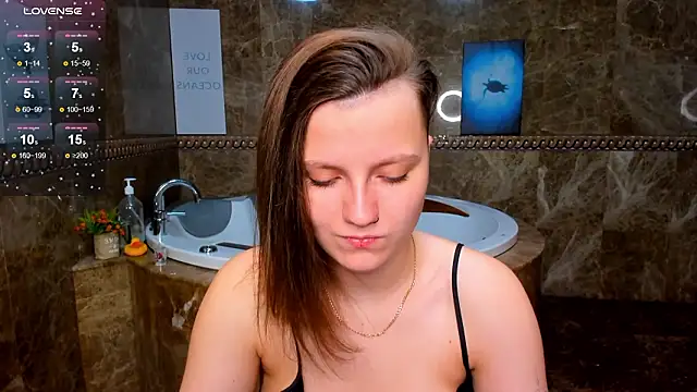 MelindaTin online show from February 2026 12:37:02 AM