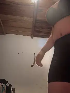 Ixchel Anaid online show from November 2025 11:40:02 AM