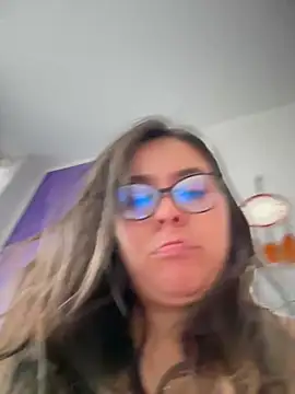 Ixchel Anaid online show from February 2026 03:31:01 PM