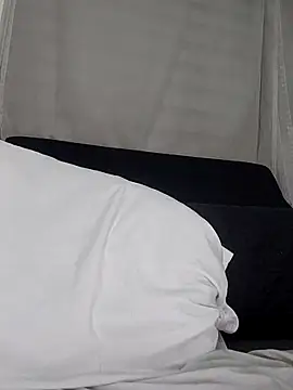 estrella tasty online show from December 2025 12:41:02 AM