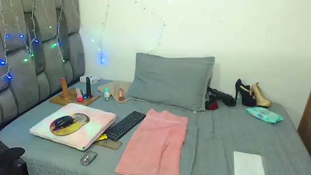 Tits  sweet online show from January 2025 11:34:02 PM