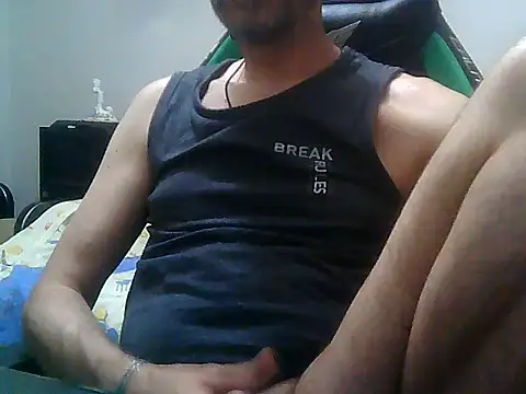 Snapshot of boran34 chatting on June 2026 10:25:01 PM boran34 online show from June 2026 10:25:01 PM