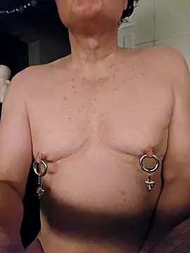 Snapshot of painslutfr chatting on December 2024 05:09:02 AM painslutfr online show from December 2024 05:09:02 AM