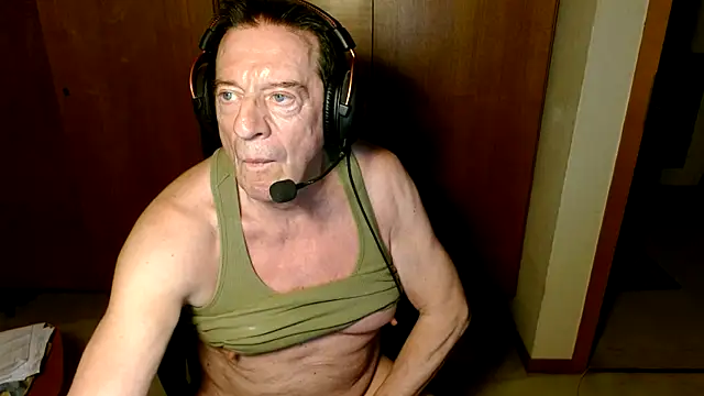 GentlePorn online show from April 2026 08:48:01 PM