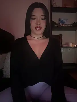 Snapshot of Amanita_Bloom chatting on February 2025 06:03:01 AM Amanita Bloom online show from February 2025 06:03:01 AM