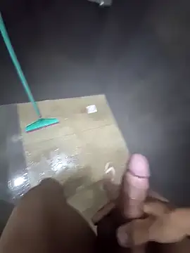 lucas souza21 online show from September 2025 12:43:01 AM