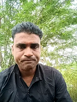 Snapshot of Javedmax chatting on October 2025 08:11:01 AM Javedmax online show from October 2025 08:11:01 AM