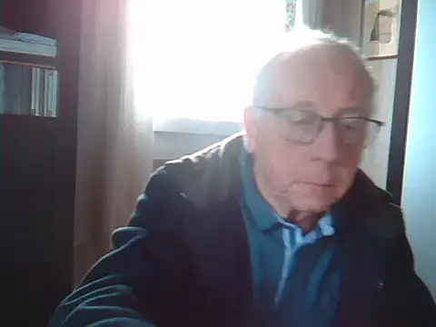 Snapshot of johnjohn622662 chatting on January 2026 03:38:01 PM johnjohn622662 online show from January 2026 03:38:01 PM