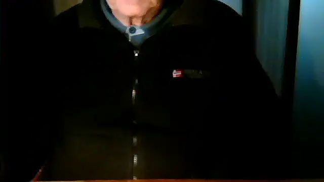 Snapshot of johnjohn622662 chatting on February 2026 04:33:01 PM johnjohn622662 online show from February 2026 04:33:01 PM