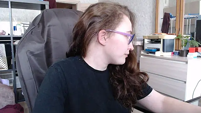 Snapshot of AnKey_Rayah chatting on December 2024 04:34:02 AM AnKey Rayah online show from December 2024 04:34:02 AM