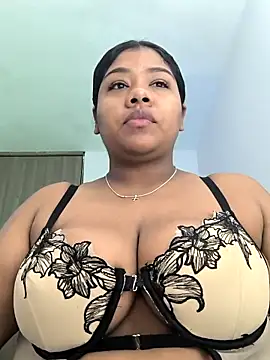 paola091 online show from November 2025 11:47:01 AM