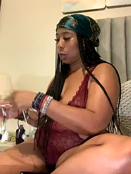 CurvyDesire1 online show from October 2025 07:57:02 PM