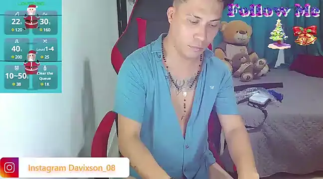 boyhot23x online show from December 2024 10:47:01 PM