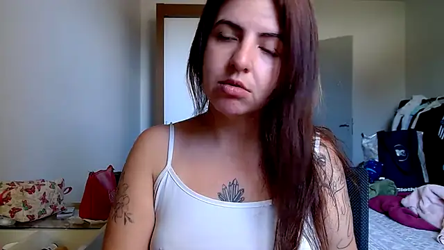 chelbyy online show from November 2025 02:40:02 PM