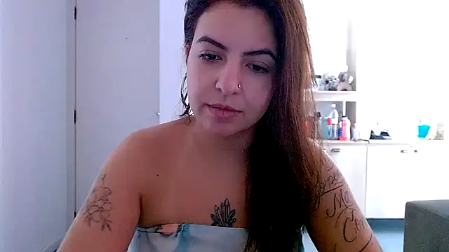 chelbyy online show from March 2026 02:12:01 PM