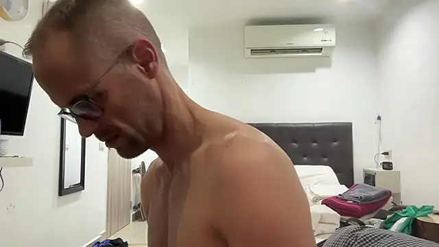 CamCrestXXX online show from December 2024 11:11:01 AM