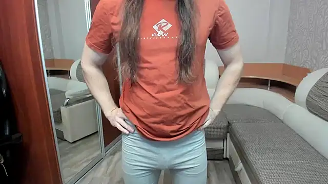 Marrymepls online show from December 2025 08:28:02 PM