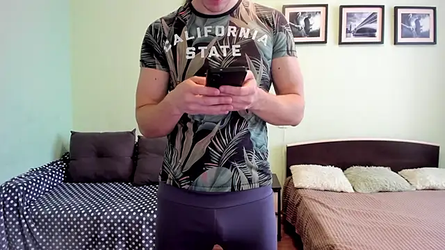 Marrymepls online show from April 2026 05:02:02 AM