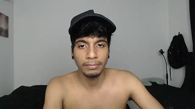 stevenosori online show from November 2025 12:47:01 AM