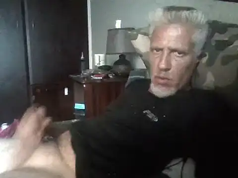 Snapshot of Zues4u chatting on March 2025 09:59:02 AM Zues4u online show from March 2025 09:59:02 AM