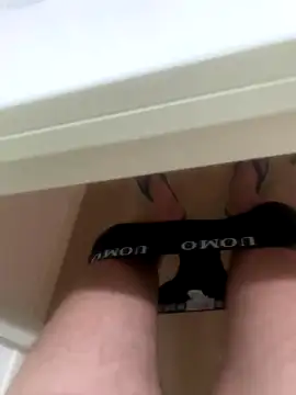 Snapshot of Bravissimo81 chatting on November 2025 10:21:02 PM Bravissimo81 online show from November 2025 10:21:02 PM