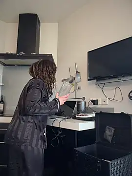 Clara-xoxo online show from February 2026 09:27:01 AM