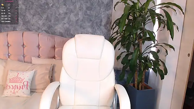 niko robin online show from March 2025 03:45:02 PM