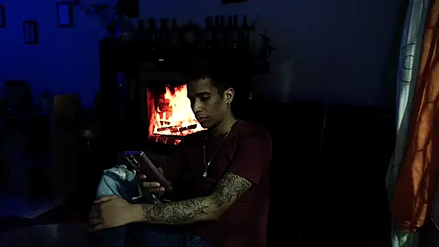 Slim dirty hot  online show from October 2025 02:41:01 AM