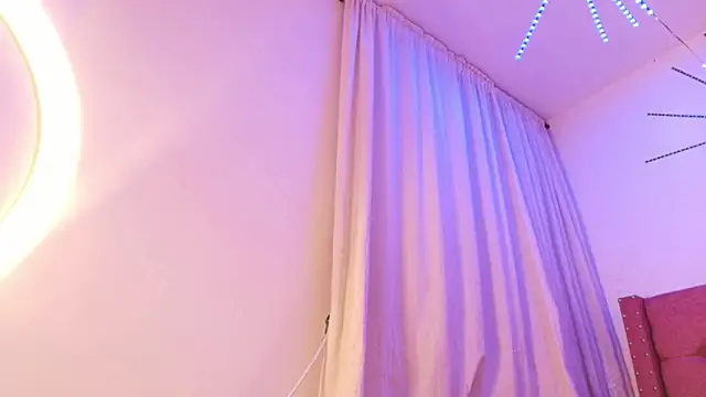 Snapshot of kathleen_brown chatting on September 2025 11:30:01 PM kathleen brown online show from September 2025 11:30:01 PM