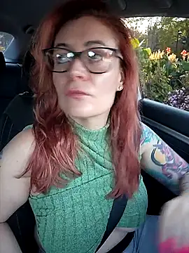 Snapshot of HollyTattoo chatting on October 2025 12:12:02 PM HollyTattoo online show from October 2025 12:12:02 PM