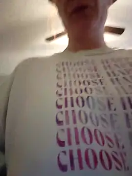 Snapshot of HollyTattoo chatting on February 2026 05:55:01 PM HollyTattoo online show from February 2026 05:55:01 PM