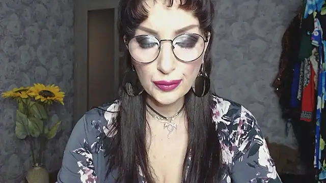 Aziza1 online show from February 2026 01:01:02 PM