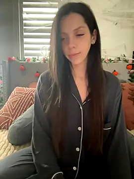 JordanXo online show from October 2025 03:34:01 PM