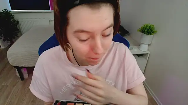 CranberryHot online show from March 2025 09:31:02 AM