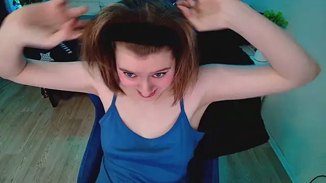 CranberryHot online show from February 2026 09:22:02 PM