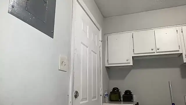 Creamesensation online show from April 2026 09:36:02 AM