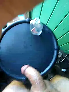 Alvaro2017 online show from November 2025 01:34:01 PM