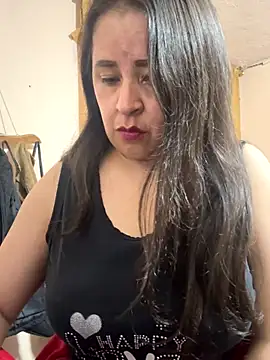 latinfemale online show from October 2025 12:55:02 AM