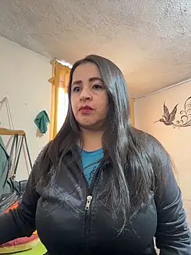 Snapshot of latinfemale chatting on May 2026 08:25:02 PM latinfemale online show from May 2026 08:25:02 PM