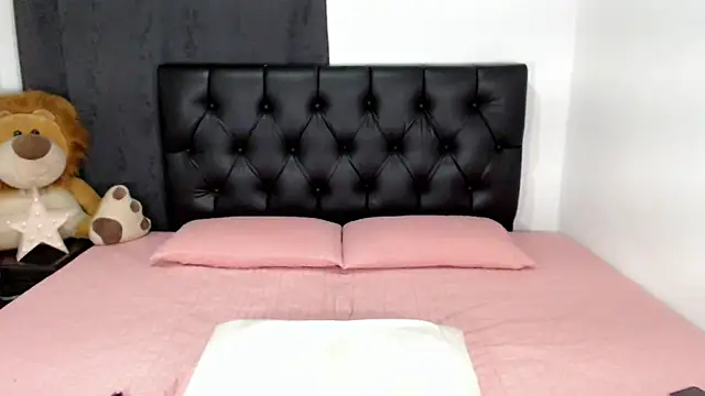 Morgan rox23 online show from May 2026 01:57:16 AM
