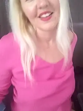 Mllesha74000 online show from November 2025 01:32:02 PM