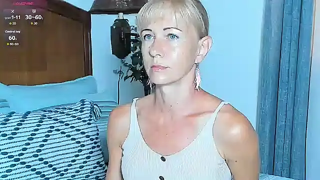 Snapshot of Christine_35 chatting on November 2025 12:50:02 PM Christine 35 online show from November 2025 12:50:02 PM