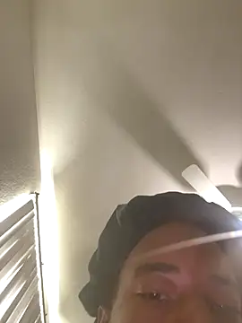 Cashbeyyy online show from September 2025 05:46:01 PM