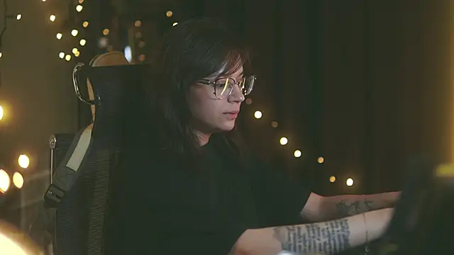 alyssa sweet online show from September 2025 03:39:02 AM