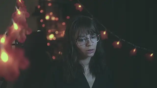 alyssa sweet online show from October 2025 05:30:01 AM