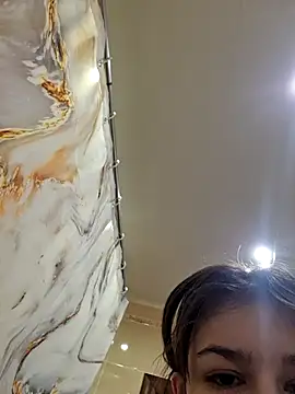 alyssa sweet online show from December 2025 07:01:02 AM