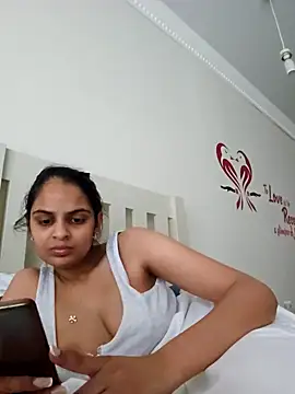 Snapshot of DirtySnowball69 chatting on December 2024 03:31:01 PM DirtySnowball69 online show from December 2024 03:31:01 PM