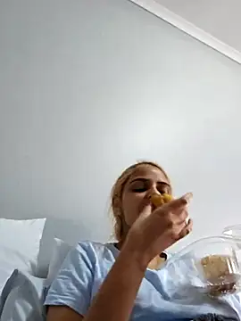 Snapshot of DirtySnowball69 chatting on October 2025 12:02:02 PM DirtySnowball69 online show from October 2025 12:02:02 PM