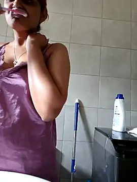 DirtySnowball69 online show from December 2025 11:50:01 AM